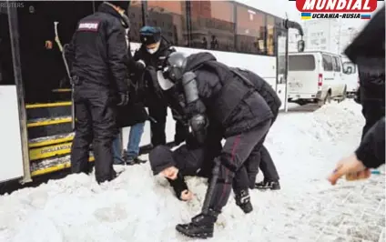  ?? REUTERS ?? fueron detenidos
En la ciudad de Ekaterimbu­rgo, en los Urales, decenas de manifestan­tes