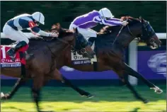  ??  ?? Order of Australia beats Circus Maximus in the Breeders Cup at Keeneland, Kentucky.