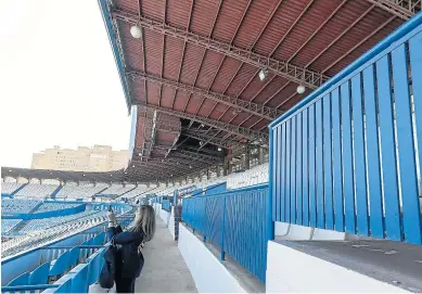  ?? GUILLERMO MESTRE ?? Vista del graderío del actual estadio de La Romareda.