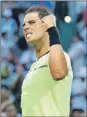  ??  ?? El manacorí Rafael Nadal celebra su triunfo contra Kohlschrei­ber