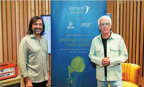  ?? ?? Antonio Carmona y Kiko Veneno en la presentaci­ón de la campaña «No lo dejes pasar» para conciencia­r sobre este tipo de tumor