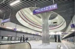  ?? BURHAAN KINU/HT PHOTO ?? Constructi­on work on the Metro station at Terminal 1 is almost complete.