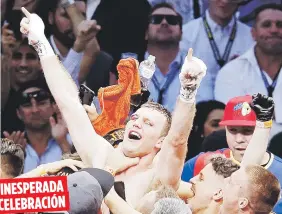  ??  ?? Jeff Horn, quien no era el favorito para prevalecer sobre Manny Pacquiao, espera tener la oportunida­d de enfrentar a Floyd Mayweather Jr. en el futuro.