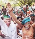  ?? PHOTO: PTI ?? Tamil Nadu farmers celebrate at Jantar Mantar in New Delhi on Tuesday after the Madras High Court decision