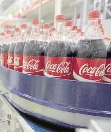  ??  ?? »Coca-Cola apuntó a que las ventas mejoraron gracias a las ventas.