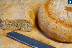  ??  ?? (3) In allen Geräten gelingt ein Brot mit guter Kruste - im letzten Viertel der Backzeit sollte das Brot jedoch gewendet werden 3