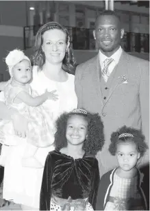  ??  ?? Alvin Beckley and his wife, Jacqui, and three daughters.