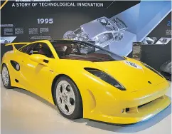  ?? RONAN GLON / DRIVING. CA ?? The V10 engine resurfaced at the 1995 edition of the Geneva Motor Show in the engine bay of a brand-new concept named the Calà.