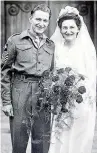  ??  ?? ●● The couple on their wedding day in 1945