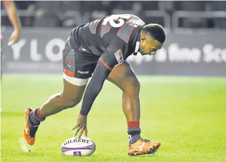  ?? Picture: SNS. ?? Junior Rasolea’s late try was converted to give Edinburgh a win over Stade Francais.