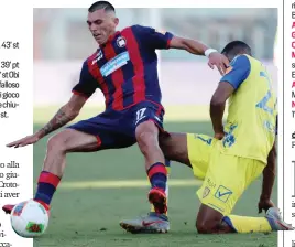  ?? GETTY ?? A sinistra Salvatore Molina, autore del gol per il Crotone