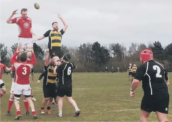  ??  ?? Seaham challenge for a line-out during their 49-5 win at Jarrovians on Saturday.