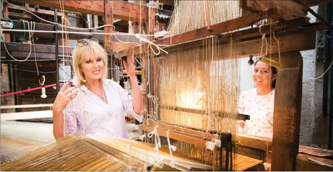  ??  ?? Above: Joanna Lumley visits the Bevilacqua weavers in Venice