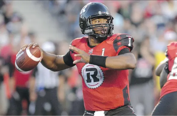  ?? JUSTIN TANG/THE CANADIAN PRESS ?? Ottawa Redblacks’ Henry Burris is in the running to claim the CFL’s most outstandin­g player award during its annual gala next Thursday in Winnipeg.