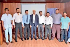  ??  ?? From left: Mr. Samuel, Ranil Willaddara­ge, Thumilan Sivarajah, COYLE Chairman Aminda Rodrigo, COYLE Vice Chairman Saranga Goonawarde­na, Nishan Wasalathan­thri, Dan de Silva and COYLE Secretary General and CEO Indunil Ukwatte