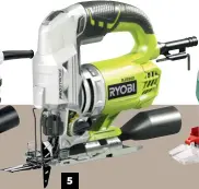  ??  ?? 5 5. Maniable 1,6 kg, une bonne prise en main et un changement de lame très facile et sans outil, c’est une machine simple et d’un bon rapport qualité-prix. RJS950. 85 €. Ryobi.