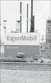  ??  ?? ▲ ExxonMobil ocupa el octavo lugar en la lista del Fortune 500 Global. Foto Ap