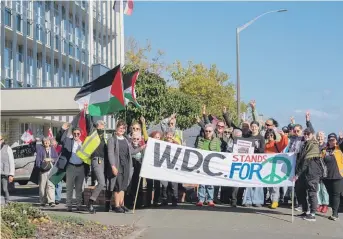  ?? ?? The Whanganui Palestine Solidarity Network Aotearoa petitioned the council to vote for a ceasefire in Gaza.