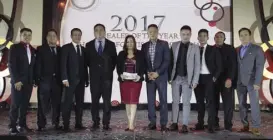  ??  ?? FOTON BACOLOD - DEALER OF THE YEAR CHAMPION FOR VISAYAS MINDANAO