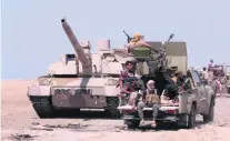  ?? Fawaz Salman / Reuters ?? Yemeni army soldiers near the liberated Red Sea port of Mokha yesterday.