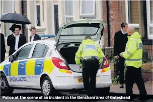  ??  ?? Police at the scene of an incident in the Bensham area of Gateshead