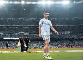  ??  ?? NO ESTARÁ. Bale no será titular hoy contra el Espanyol en el Bernabéu.