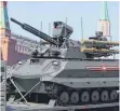  ?? FOTO: IMAGO ?? Der russische autonome Panzer Uran-9 bei einer Parade im Mai 2018.