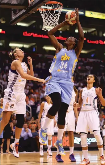  ?? GETTY IMAGES ?? Lynx center Sylvia Fowles, who played for the Sky from 2008 to 2014, is retiring after the season.