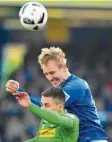  ?? Foto: dpa ?? Jan Rosenthal (rechts) spielte unter anderem bei Darmstadt 98.