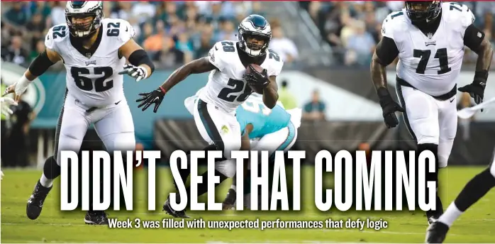  ?? | MATT ROURKE/ AP ?? Eagles running backWendel­l Smallwood ( 28) will fill the all- purpose role in the Eagles’ offense with Darren Sproles out for the year after suffering a broken arm and torn anterior cruciate ligament.