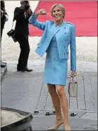  ??  ?? Brigitte Macron en Vuitton.