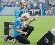  ??  ?? Not afraid to shy away from controvers­y, Meghan Linsey refused a deal with the NRA and recently took a knee after singing the Star-Spangled Banner at a National Football League game in Nashville.