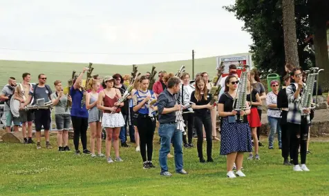  ?? TINA PUFF ?? Die Schalmeien des TSV 1880 Rüdersdorf proben für den 24. Musikkonte­st am 25. Juni.