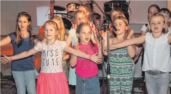  ?? FOTO: FRANZ MAYER ?? Der Kinderchor der Katholisch­en Kirchengem­einde Westhausen machte fleißig mit.