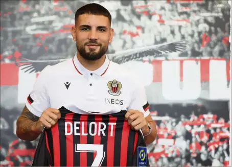  ?? (Photos Sébastien Botella) ?? Le  pour Andy Delort à Nice. Très puissant, le buteur pourrait s’avérer complément­aire de Gouiri et Dolberg.