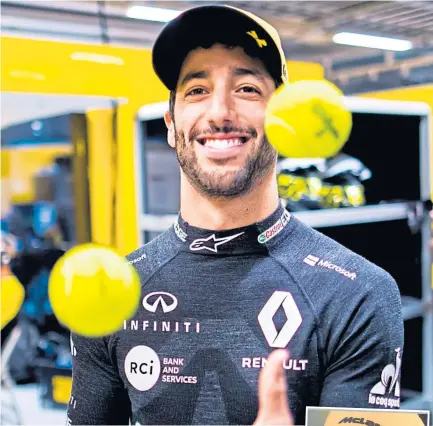  ??  ?? The balls are up in the air for Daniel Ricciardo.