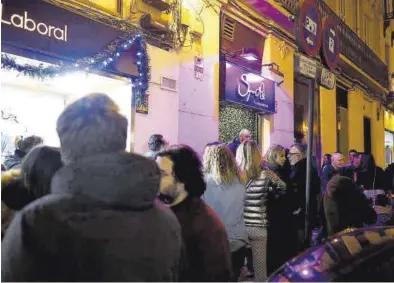  ?? MIGUEL ÁNGEL GRACIA ?? La pelea por la que ambos detenidos han sido citados a declarar mañana se desencaden­ó en el centro de Zaragoza.