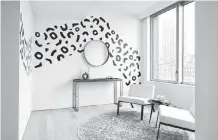  ?? Provided photo/TNS ?? Wall stickers add a graphic element to this reading area.