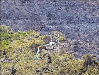  ?? JOSE CARLOS FAJARDO — STAFF ?? PG&E says its focus at this time is the safety of customers while the utility restores service that remains off-line in the fire-ravaged regions.