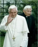  ??  ?? Insieme
Joseph e Georg Ratzinger