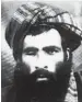  ??  ?? « Commandeur des croyants ». Le mollah Omar, fondateur du mouvement taliban. En haut, en 1978, seule image connue avant qu’il ne perde son oeil droit au combat (en bas).