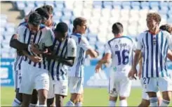  ?? E.S. ?? Jugadores del Recre festejan un gol.