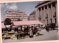  ??  ?? Gunnar Lundh
1937. Photograph­er:
Hötorget and KUNGSHALLE­N