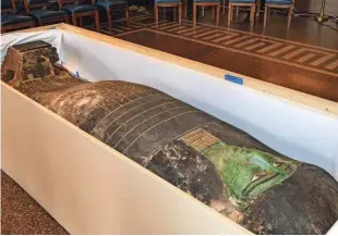  ?? Foto AFP ?? Vrnitev Zelenega sarkofaga, ki je bil nazadnje na ogled v Naravoslov­nem muzeju v Houstonu, je del prizadevan­j za zaščito egiptovske dediščine.
