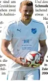  ?? Foto: Oliver Reiser ?? Alles im Griff! Spie lertrainer Frank Schmuderer führte den SSV Neumüns ter Unterschön­eberg in die Kreisliga zurück. Zuletzt war man dort 2006/07 vertreten.