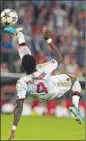  ?? REUTERS PHOTO ?? Sulley Muntari’s acrobatics were not enough to inspire AC Milan past PSV.