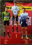  ?? (Photo L. R.) ?? Le podium junior (de g. à d.) : Adrien Burnel, le vainqueur Thibault Eininger et le Varois Théo Summo du Team cycliste du Golfe à Cogolin.