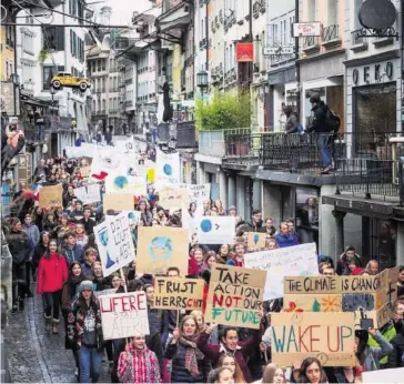  ??  ?? Dass Frutiger Schüler am Klimastrei­k teilnehmen mussten, verärgert SVP-Grossrat Samuel Krähenbühl.