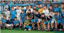  ??  ?? Japan…Chelsea and Kawasaki Frontale players pose together