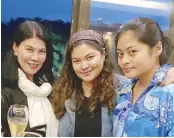  ??  ?? Grace Coronel with daughters Maxine McAninch, Danica Coronel